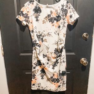 Knee length fitted floral maternity dress
